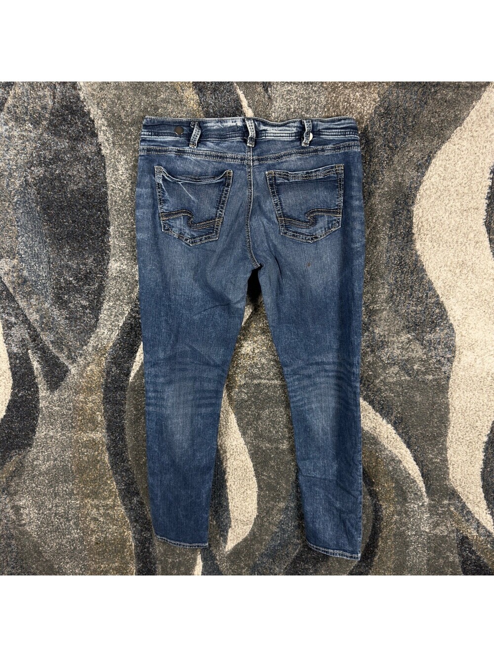 Silver Jeans Women's Skinny Denim in Medium Blue Wash